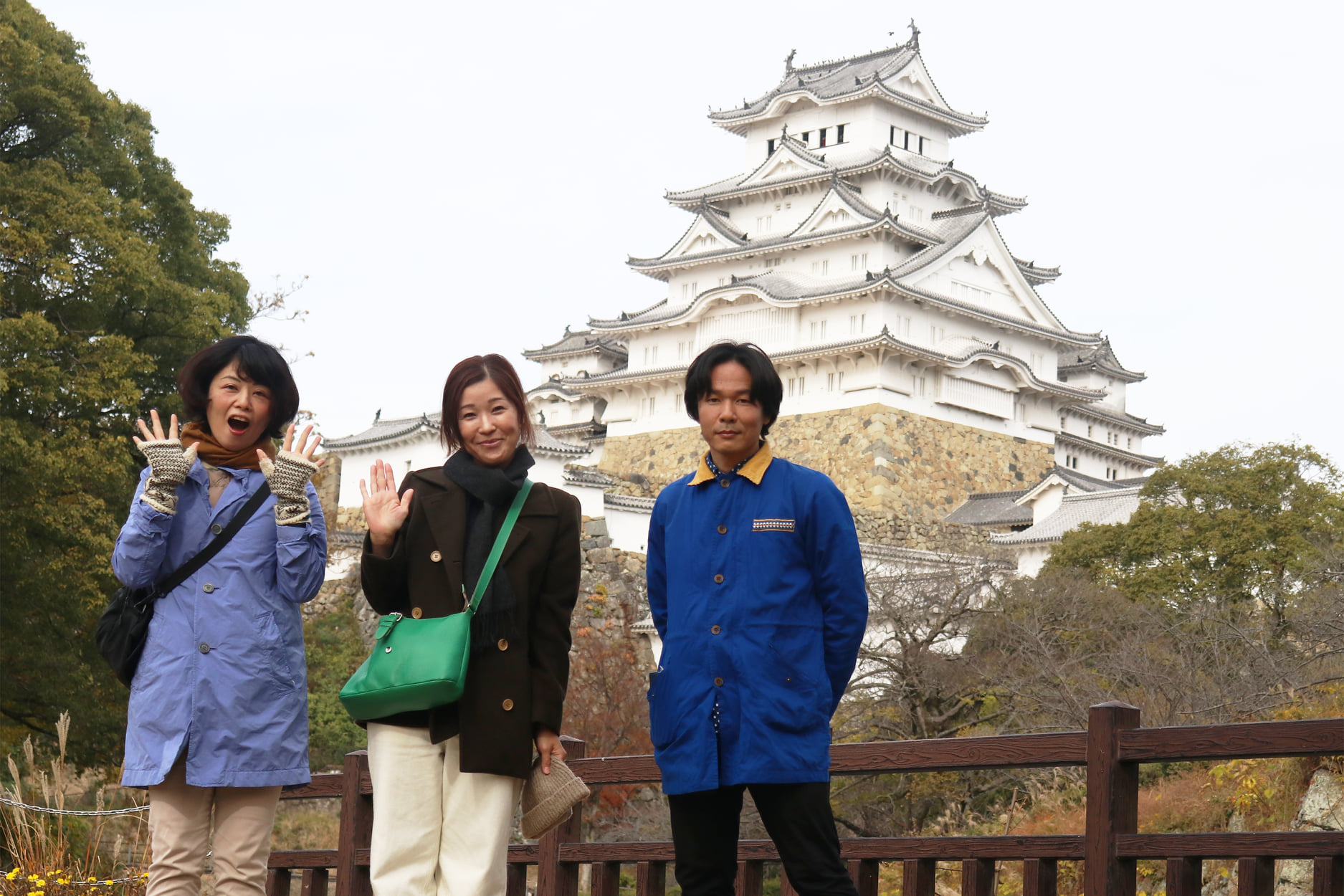 <span class="hpt_headertitle">姫路城と</span>